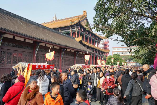 鸡王争霸再凶的鸡来了温江也只有凉拌(图25)